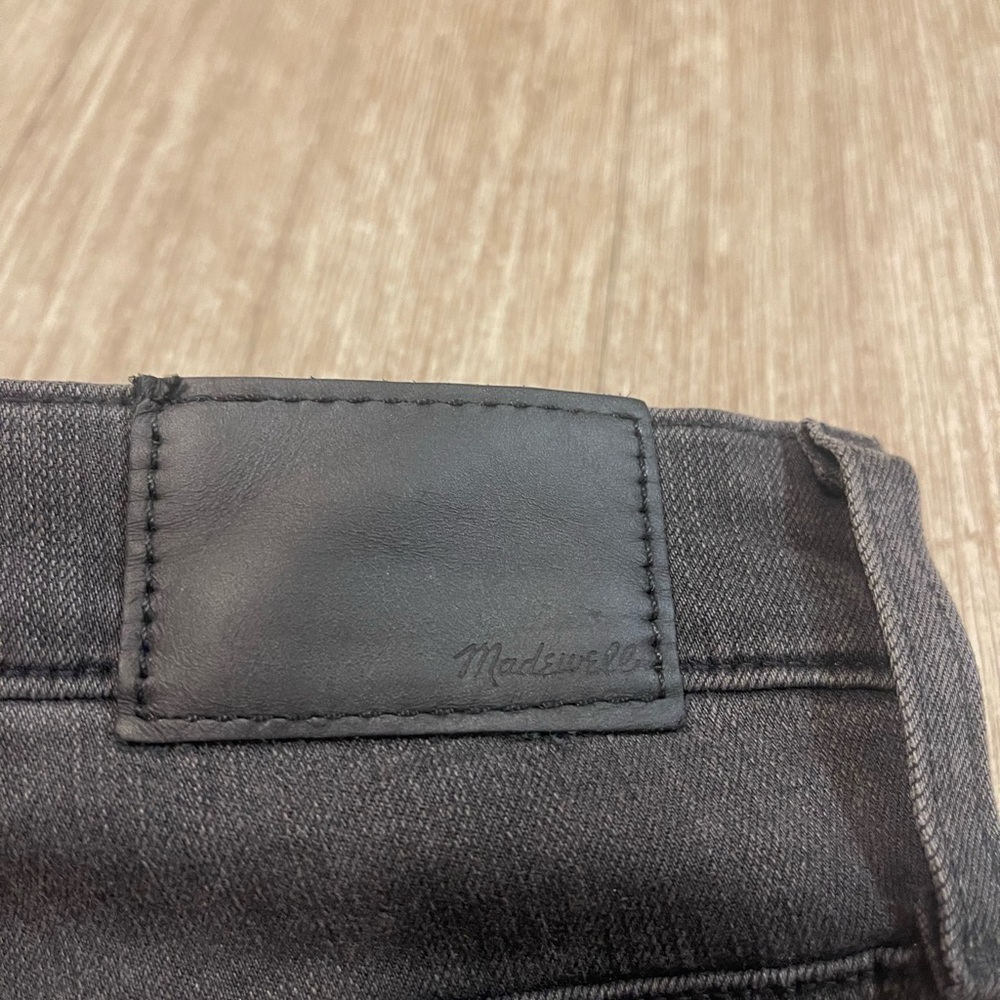 Madewell Women's Black Ankle Jeans - Like New - Picture 4 of 7